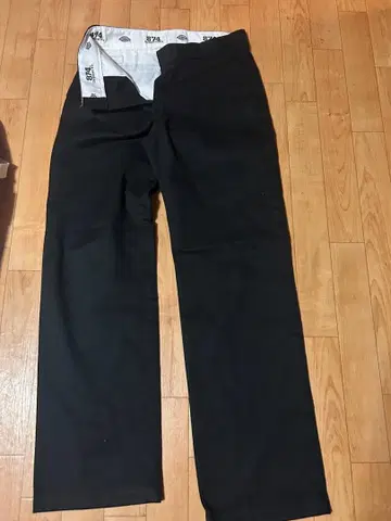 874 오리지널 핏 블랙 팬츠