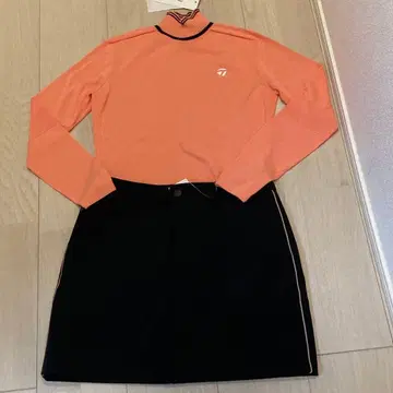 테일러메이드 스웨터 & 스커트