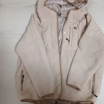 LOGOS PARK 플리스 자켓 후드 부착 페쥬 포근하고 귀여운