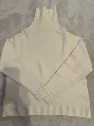 하운트 HAUNT 캐시미어 혼방 니트 셋업 아이보리