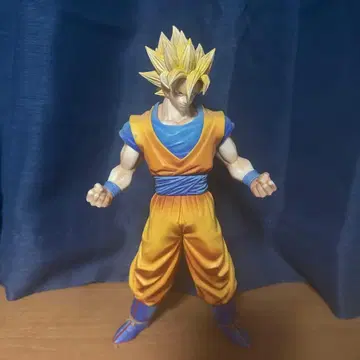 드래곤볼 초사이어인 갓 슈퍼사이어인 손오공 피규어