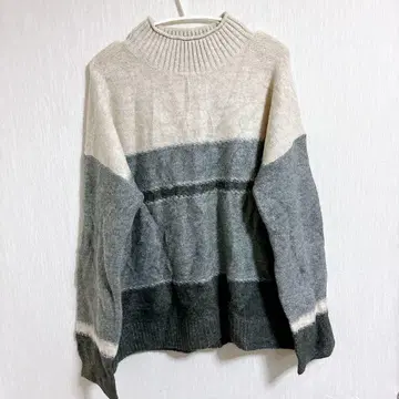 새상품급 울 혼방 그레이 계열 하이넥 보더 니트 [ M ]