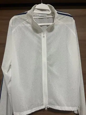 화이트 폴리에스테르 자켓 F 사이즈
