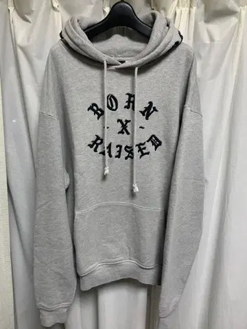 BORN X RAISED 그레이 후드티 L 사이즈