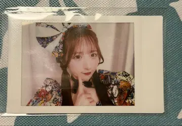 Candy Tune 오가와 나나코 Graphic 의상 폴라로이드