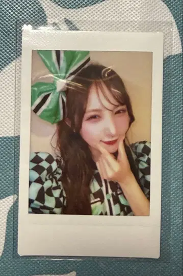 Candy Tune 오가와 나나코 체커 의상 폴라로이드