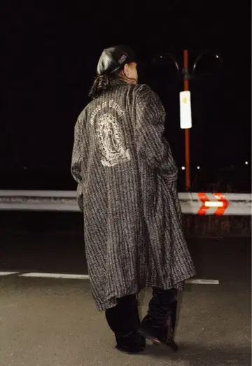 Gain tip design Revolt Overcoat