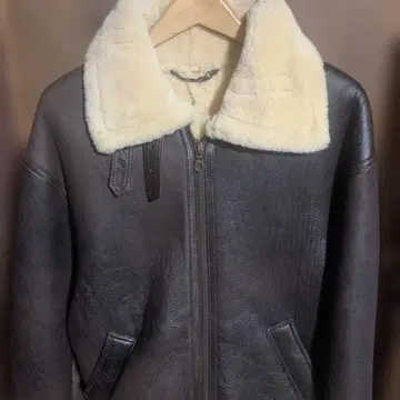 TEODEM 무스탕 자켓 사이즈 표기 L