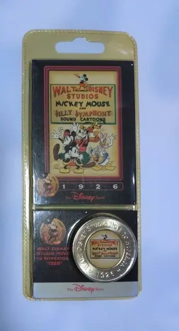 디즈니 스토어 디케이드 코인