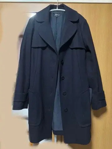 A.P.C 슬로베니아제 울 코트 다크 네이비