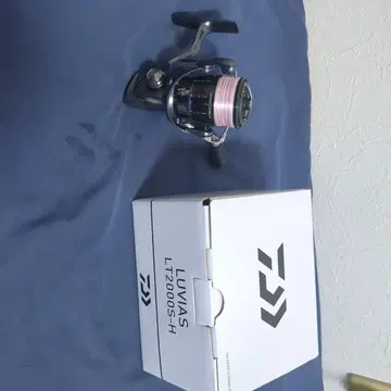 LUVIAS LT2000S-H 스피닝 릴