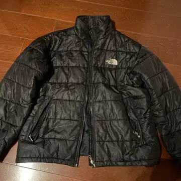 THE NORTH FACE 블랙 다운 자켓 100