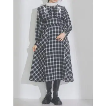 merry jenny 체크 무늬 롱 원피스 긴팔 튤립 자수