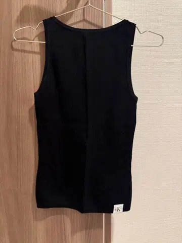 캘빈클라인 탱크탑