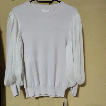 FRAY I.D 아이보리 긴팔 니트