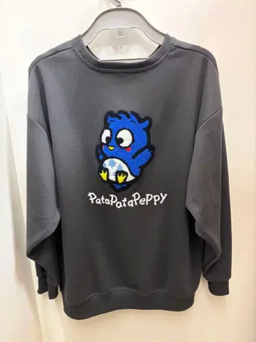 새상품 산리오 파타파타페피 트레이닝복 맨투맨 블랙 L