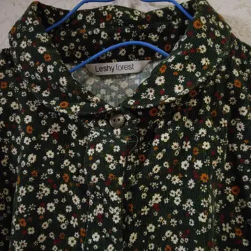 리버티 프린트 블라우스