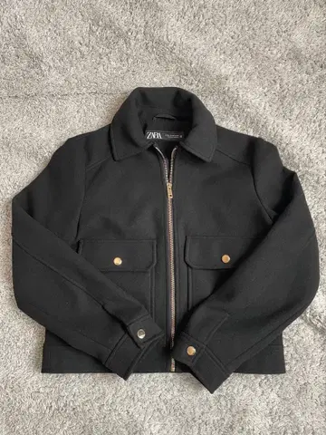 ZARA 숏 자켓 블랙 xs 겨울
