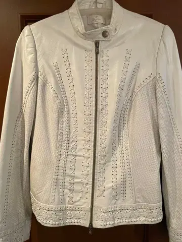 eleganceparis 화이트 라이더 자켓