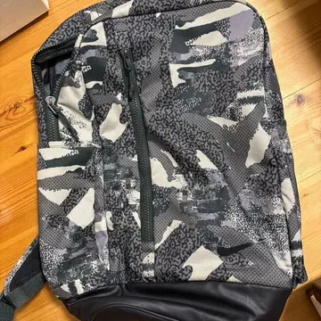 카모 패턴 백팩