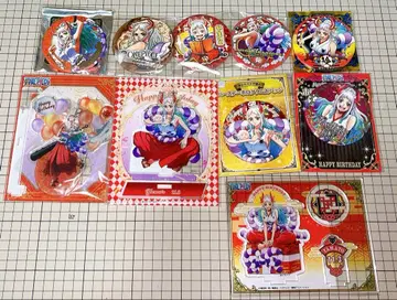 원피스 야마토 아크릴 스탠드 캔뱃지 묶음 판매