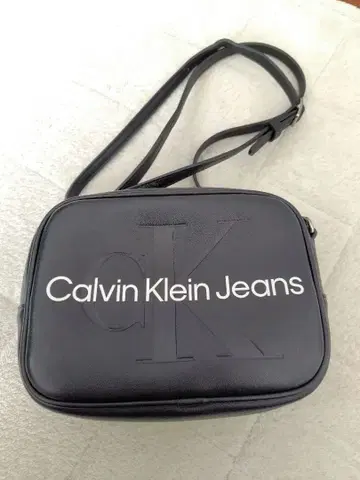 캘빈클라인 진스 숄더백