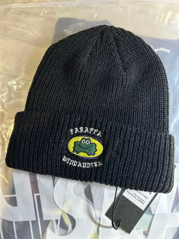 WIND AND SEA x 파라파라 래퍼 비니 새상품