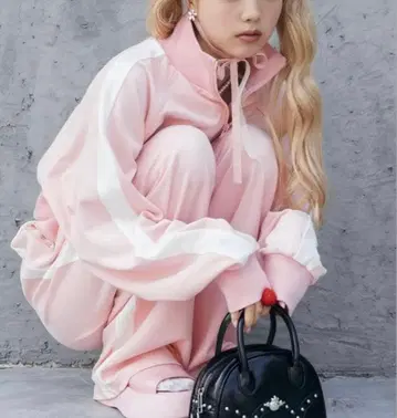 heihei 야자와 아이 핑크 트랙 자켓 셋업 해피 베리