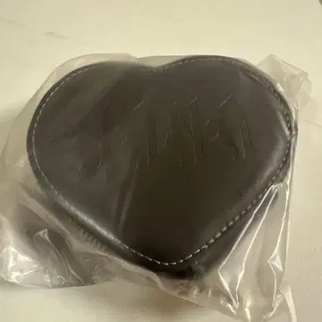 HANA 하트형 블랙 합성 피혁 케이스