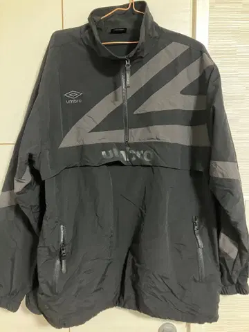 엄브로 풀오버 자켓
