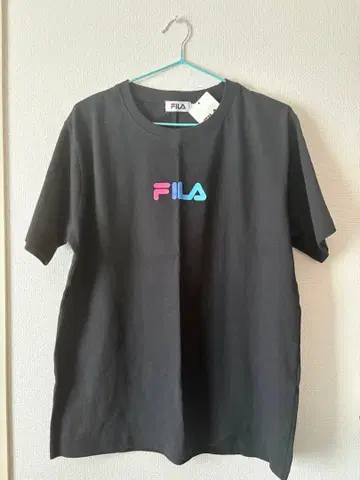 FILA 블랙 T셔츠 L 사이즈