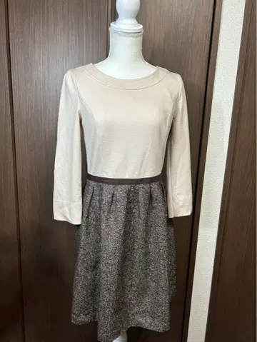 쿠미쿄쿠 베이지 원피스