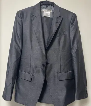 캐서린 햄넷 런던 셋업 수트 남성용 M