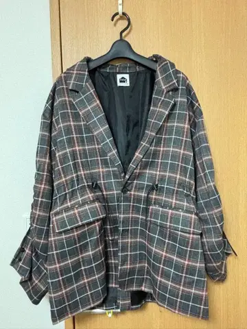 체크 무늬 자켓