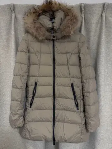 TATRAS 베이지 다운 자켓 후드 부착 03