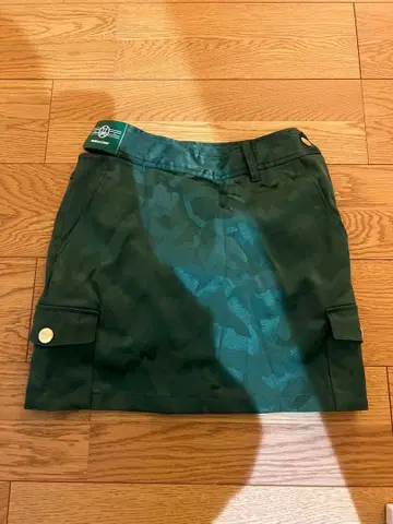 카모 패턴 다크 그린 스커트
