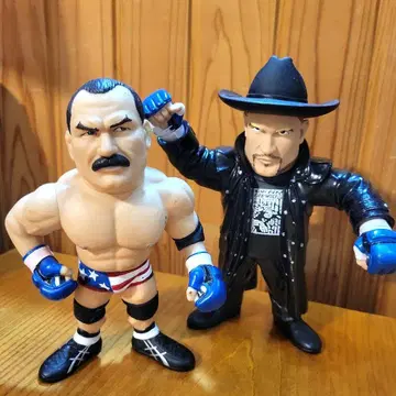 돈 플라이 히스힐링 피규어 2체 세트