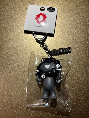 블랙 미야쿠미야쿠 PVC 입체 키링