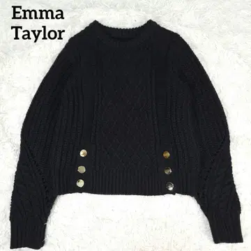 새상품급 엠마 테일러 골드 단추 케이블 니트 풀오버 블랙