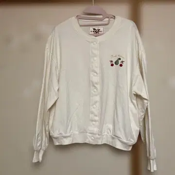 핑크 하우스 체리 자수 긴팔 가디건