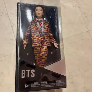BTS 지민 피규어 6세 이상