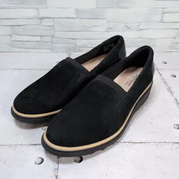 [ 새상품급 ] 클락스 샤론드리 슬립온 스웨이드 블랙