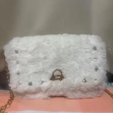 rosemuse fur shoulder bag 화이트