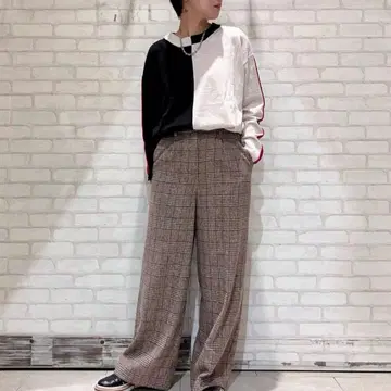 Eimee Law 배색 니트