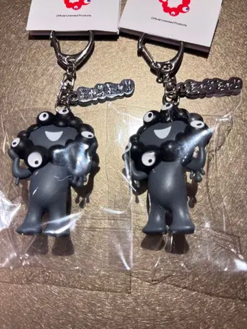 블랙 미야쿠미야쿠 PVC 입체 키링 2개