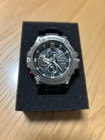 G-SHOCK GST-B100 1AJF