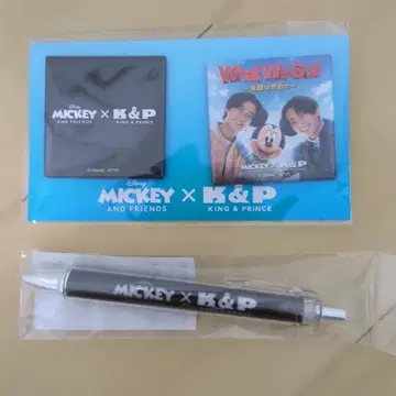 킹프리 x 미키&프렌즈 자켓 캔뱃지 로고 볼펜