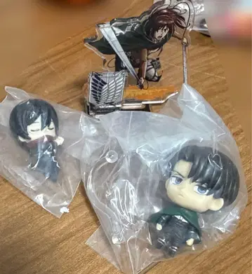 진격의 거인 잠자는 대(미카사) 캡슐 피규어 컬렉션(리바이)