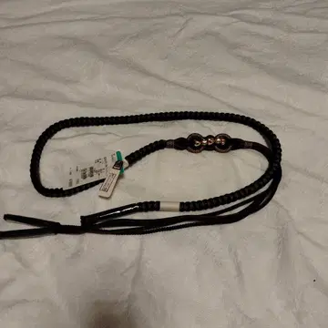 미사용 새상품 블랙과 빨간색의 뜨개질 허리띠