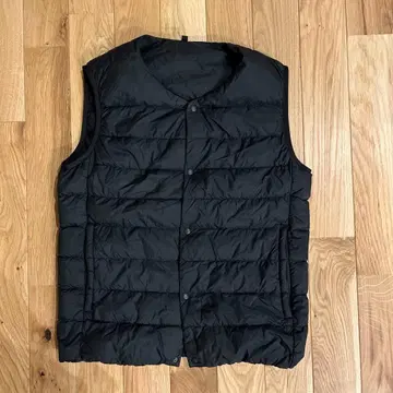 무인 블랙 M 사이즈 퀼팅 다운 베스트